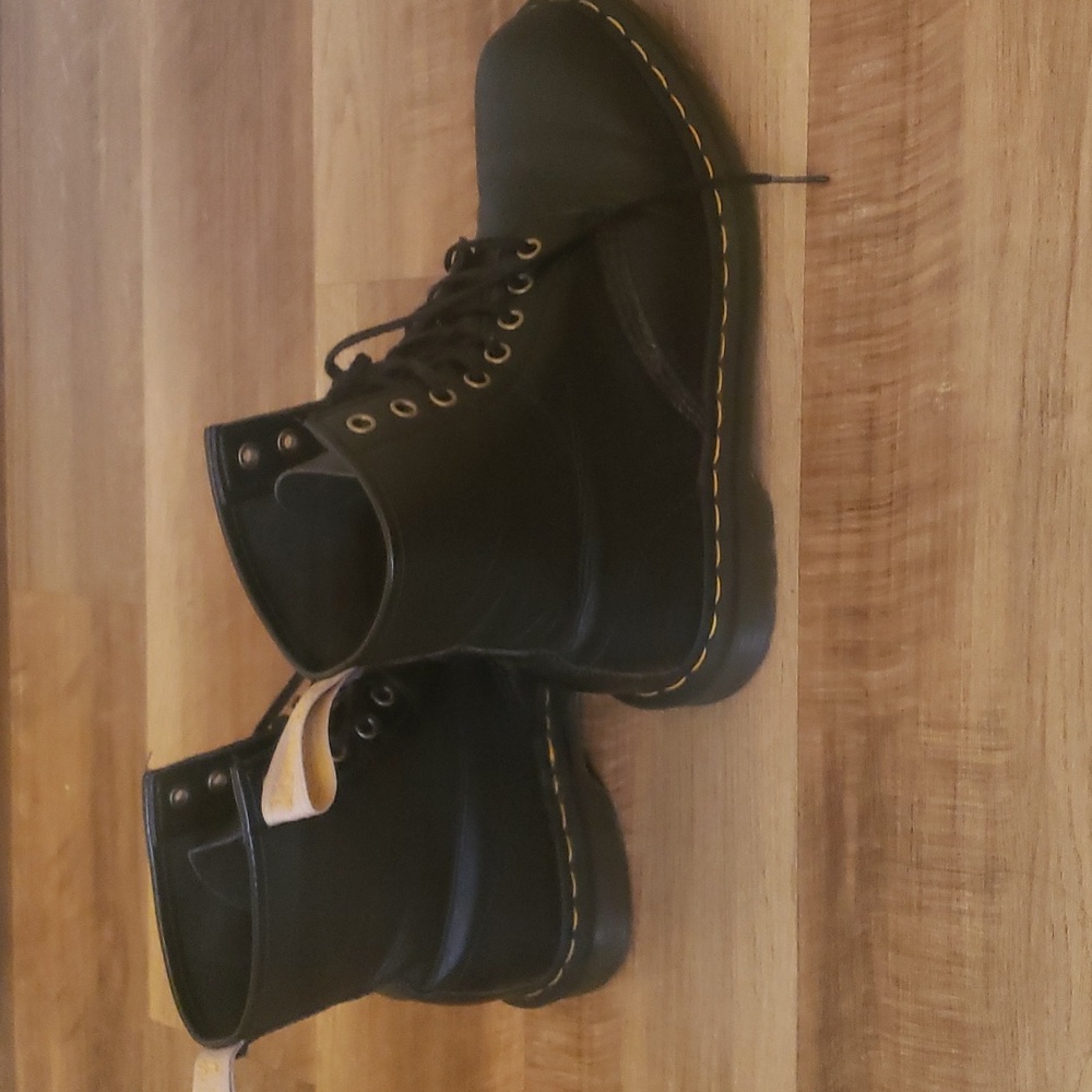 Doc martens unisex black boots - Picture 4 of 8